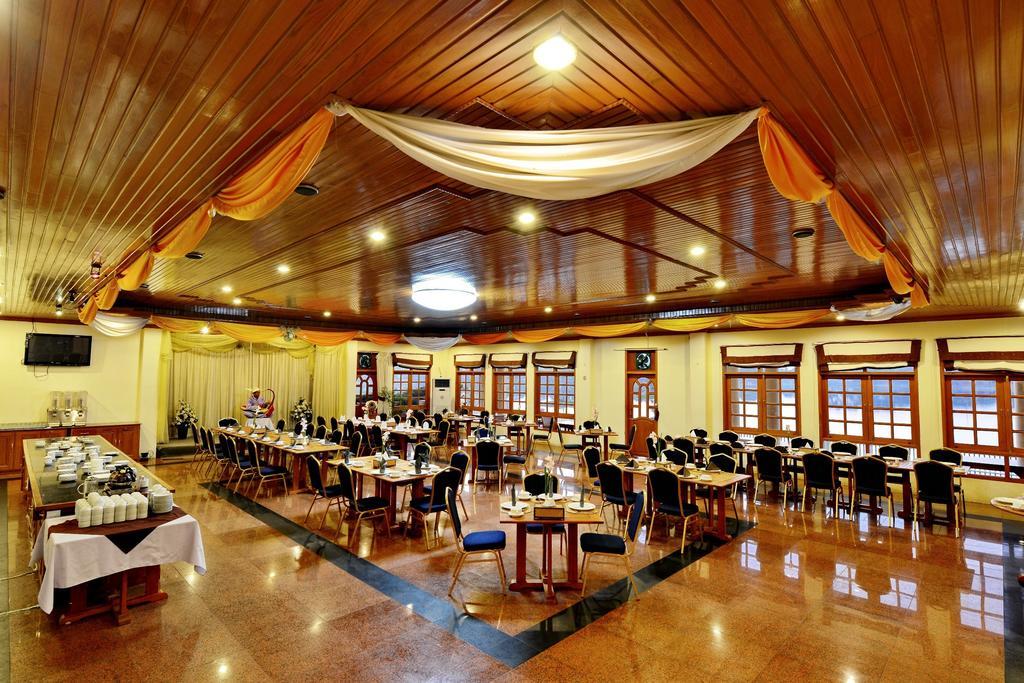 Win Unity Resort Hotel Monywa Extérieur photo